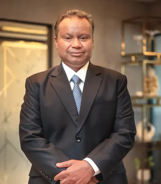Mr. Devender Aggarwal — Signature Global leadership