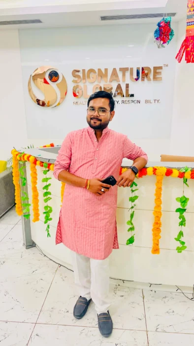 CnFaeeeVvS1MiME5Kcx9Mw