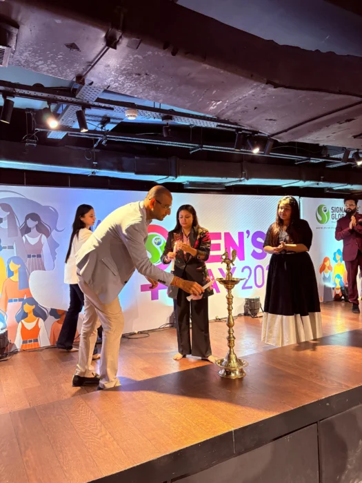 WZaYB_o3lxLvgvgGcpj_PA