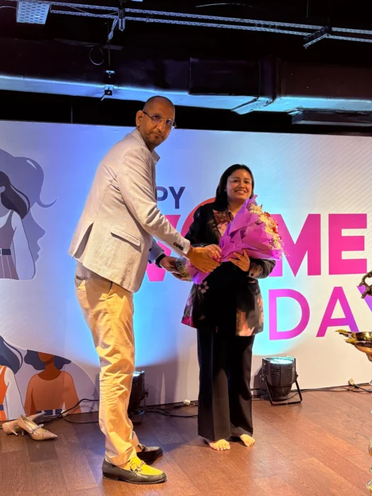 j3t44JNpqAwW8nNWy92H2Q